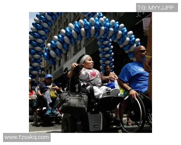 美国残疾足球明星的奋斗与荣耀之路